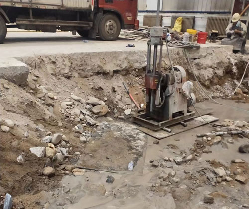铜梁公路下沉压浆